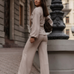 Sweterkowy komplet kimono ze spodniami LaBalancia Sienna beż