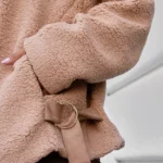Puszysta kurtka LaBalancia Fluffy beżowa