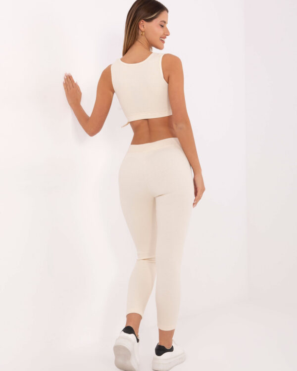 Sportowy komplet top z legginsami Jack Wills ecru