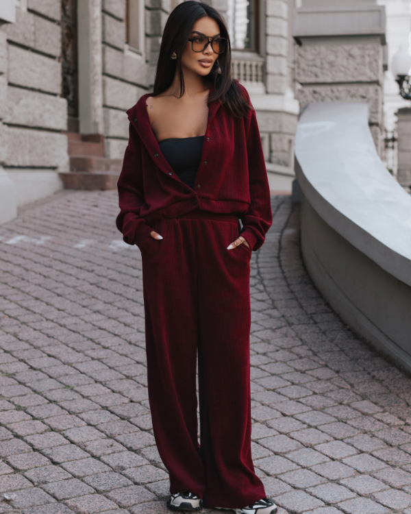 Komplet rozpinana bluza ze spodniami LaBalancia Brooklyn bordo