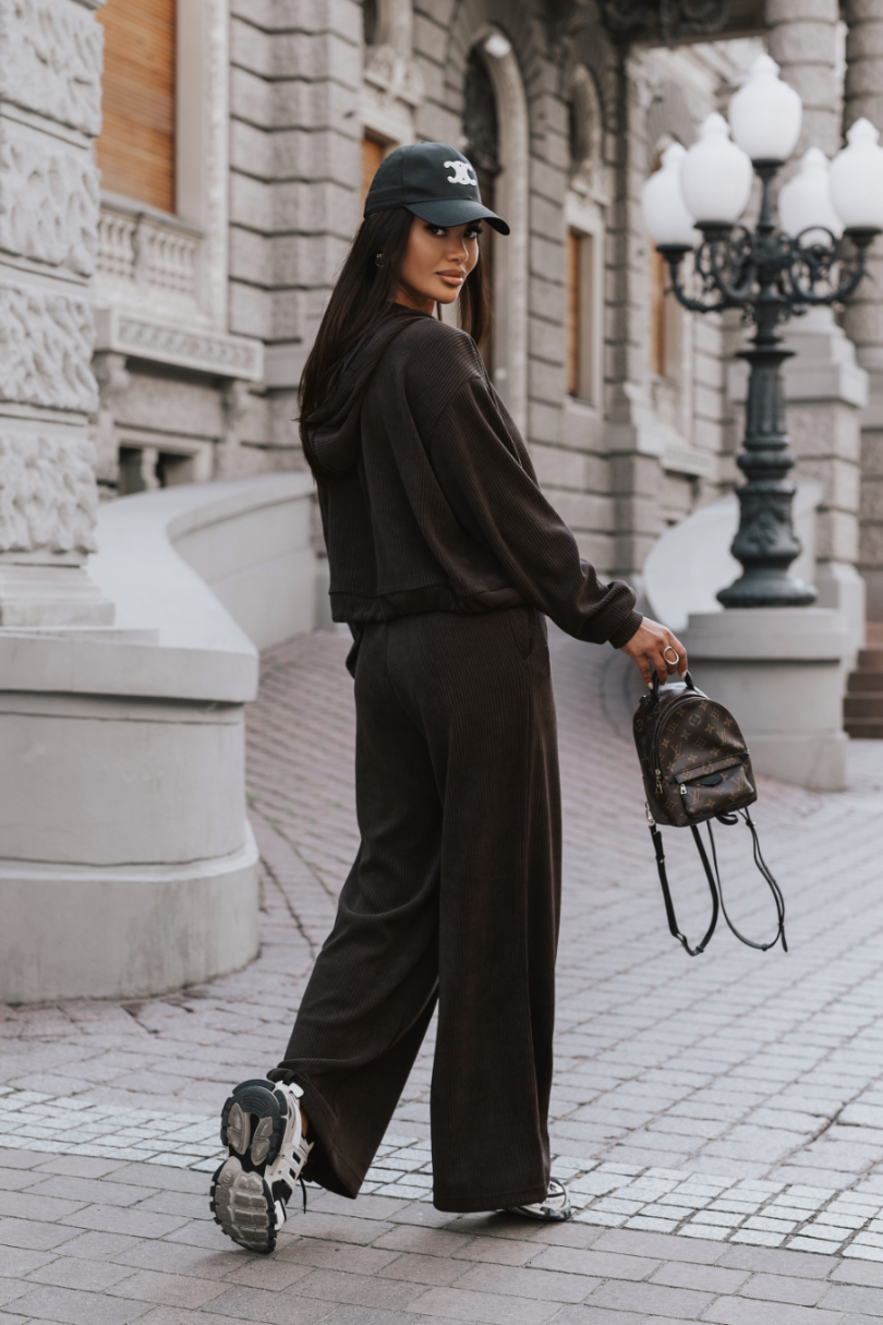 Komplet rozpinana bluza ze spodniami LaBalancia Brooklyn brąz