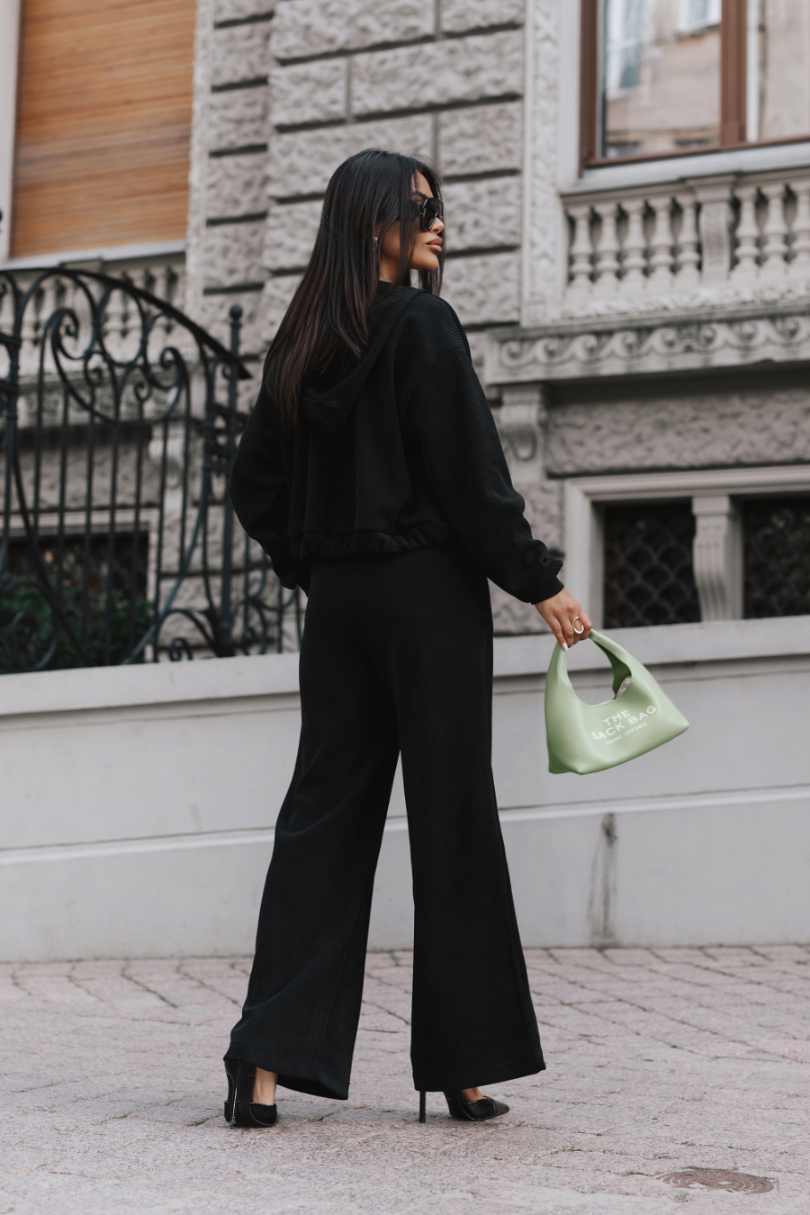 Komplet rozpinana bluza ze spodniami LaBalancia Brooklyn czarny