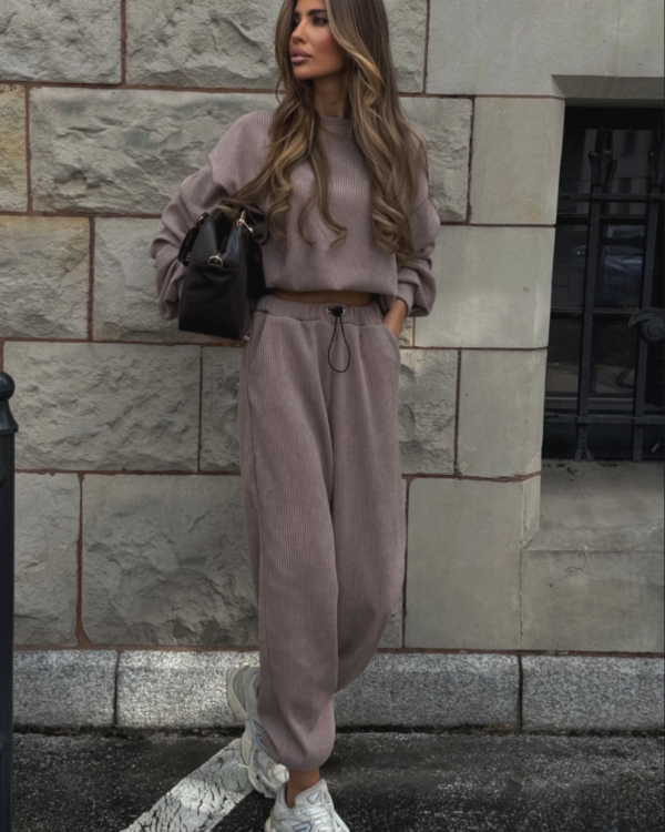 Komplet bluza ze spodniami baggy LaBalancia Gigi fango