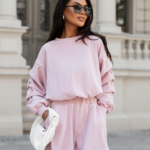 Komplet bluza ze spodenkami LaBalancia Katy pudrowy róż