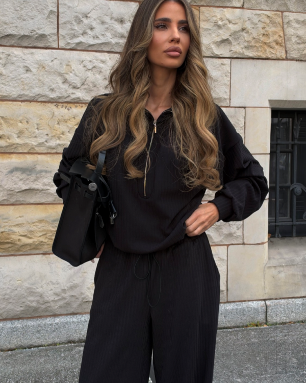 Komplet bluza ze spodniami LaBalancia Muse czarny