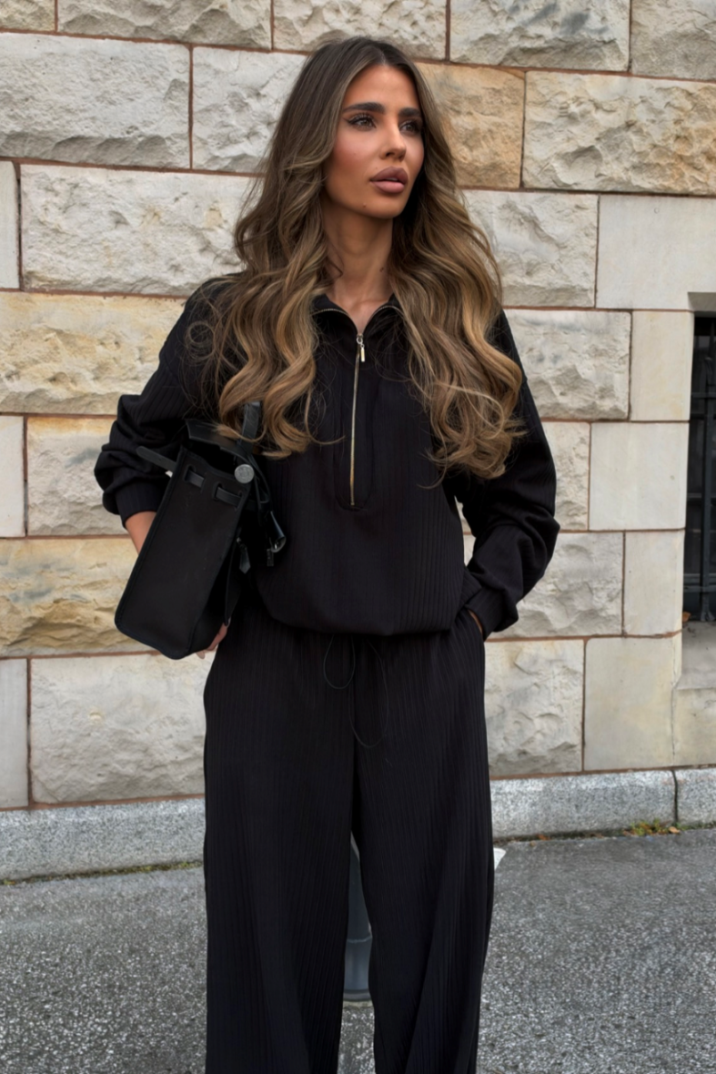 Komplet bluza ze spodniami LaBalancia Muse czarny