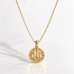 Pozłacany 24k złotem naszyjnik ze znakiem zodiaku Bliźnięta