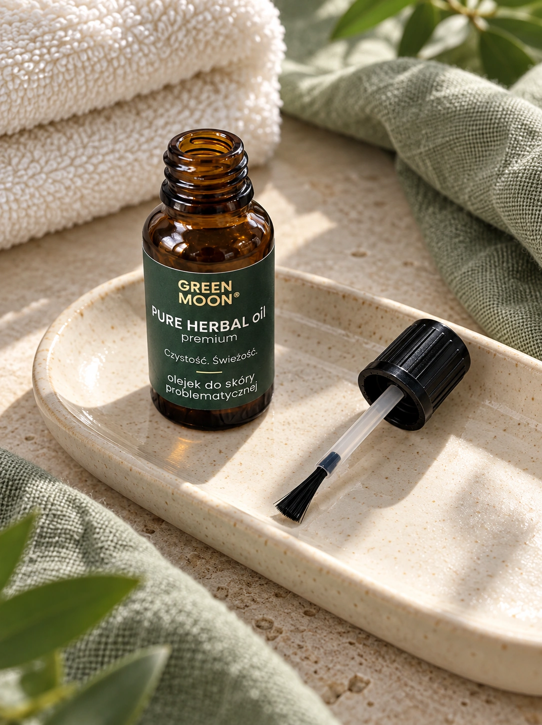 Olejek do skóry stóp i paznokci PURE HERBAL óil premium Green Moon